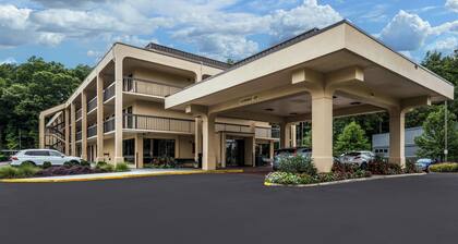 Red Roof Inn Birmingham South