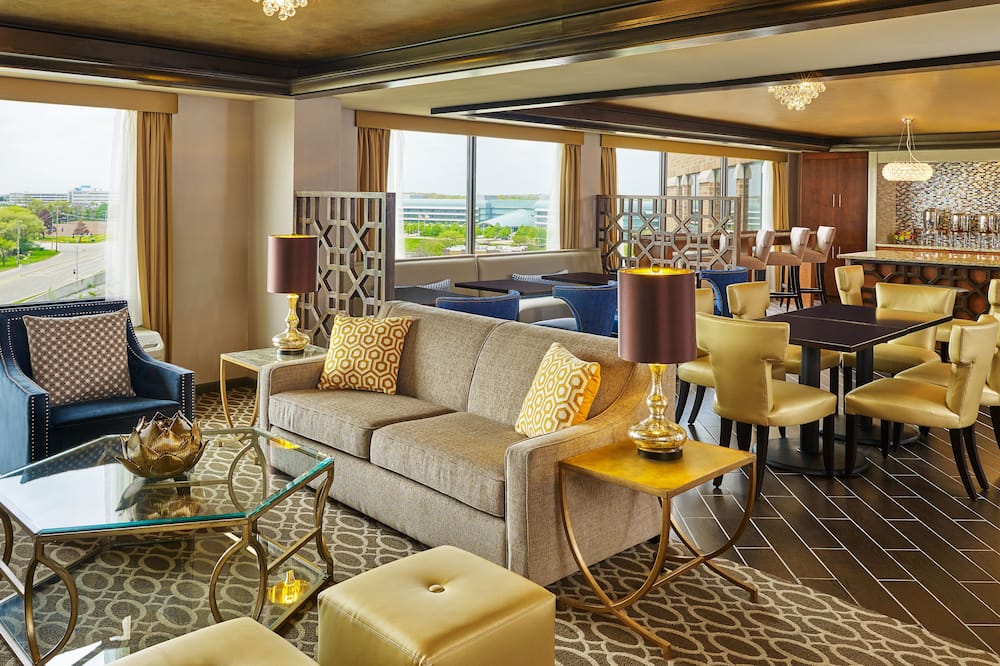 Sheraton Lisle Naperville Hotel