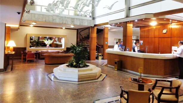 Lobby - Balmoral Plaza Hotel (Montevideo)