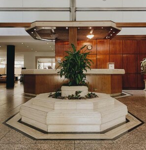 Lobby - Balmoral Plaza Hotel (Montevideo)