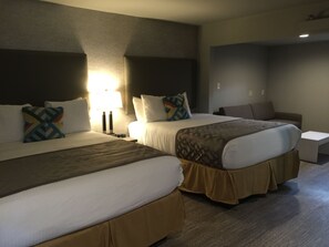 Room - Arden Star Hotel (Sacramento)
