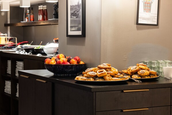 Desayuno buffet incluido todos los días