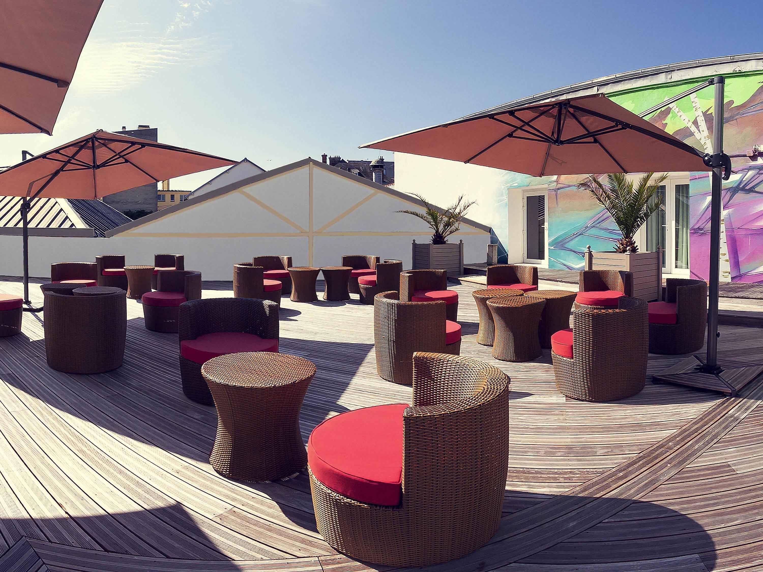 Bar (in der Unterkunft)