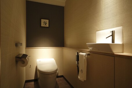 Kyoto Brighton Hotel - Image 81