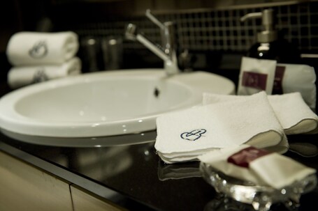 Kyoto Brighton Hotel - Image 62