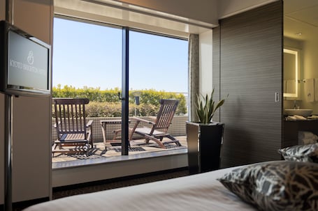 Luxury Corner Double Room with Terrace, Non Smoking | Balcony. Kyoto Brighton Hotel
