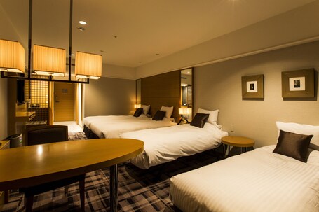 Kyoto Brighton Hotel - Image 20