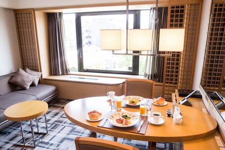 Kyoto Brighton Hotel - Image 70