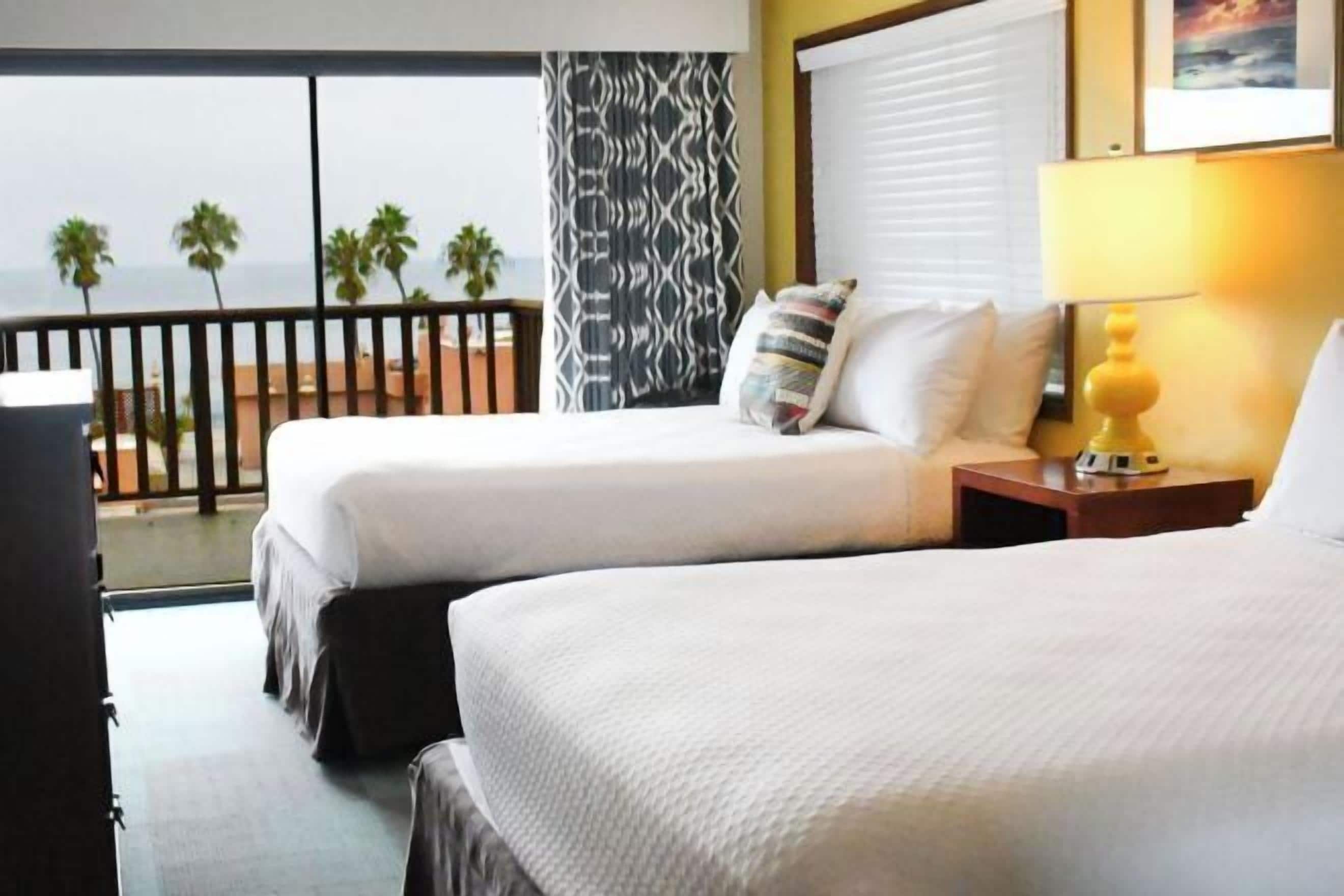 Literie hypoallergénique, coffres-forts dans les chambres