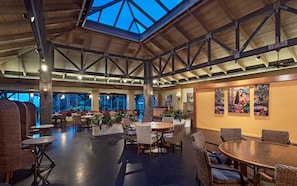 Dinner and brunch served - Hana-Maui Resort, a Destination by Hyatt Residence (Hana)
