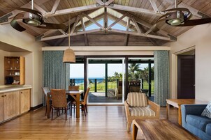 Premier Suite, 1 King Bed, Oceanfront | Premium bedding, in-room safe, desk, laptop workspace