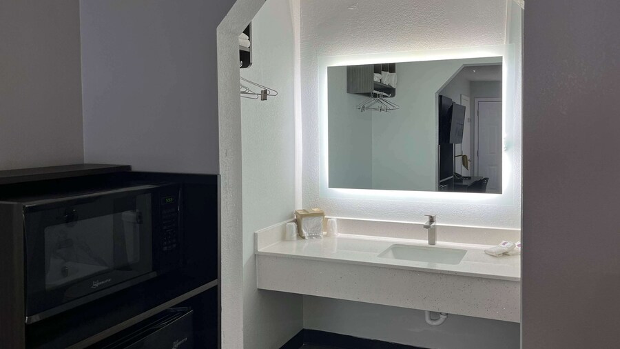 Motel 6 Lafayette, IN