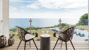 إطلالة من الشرفة