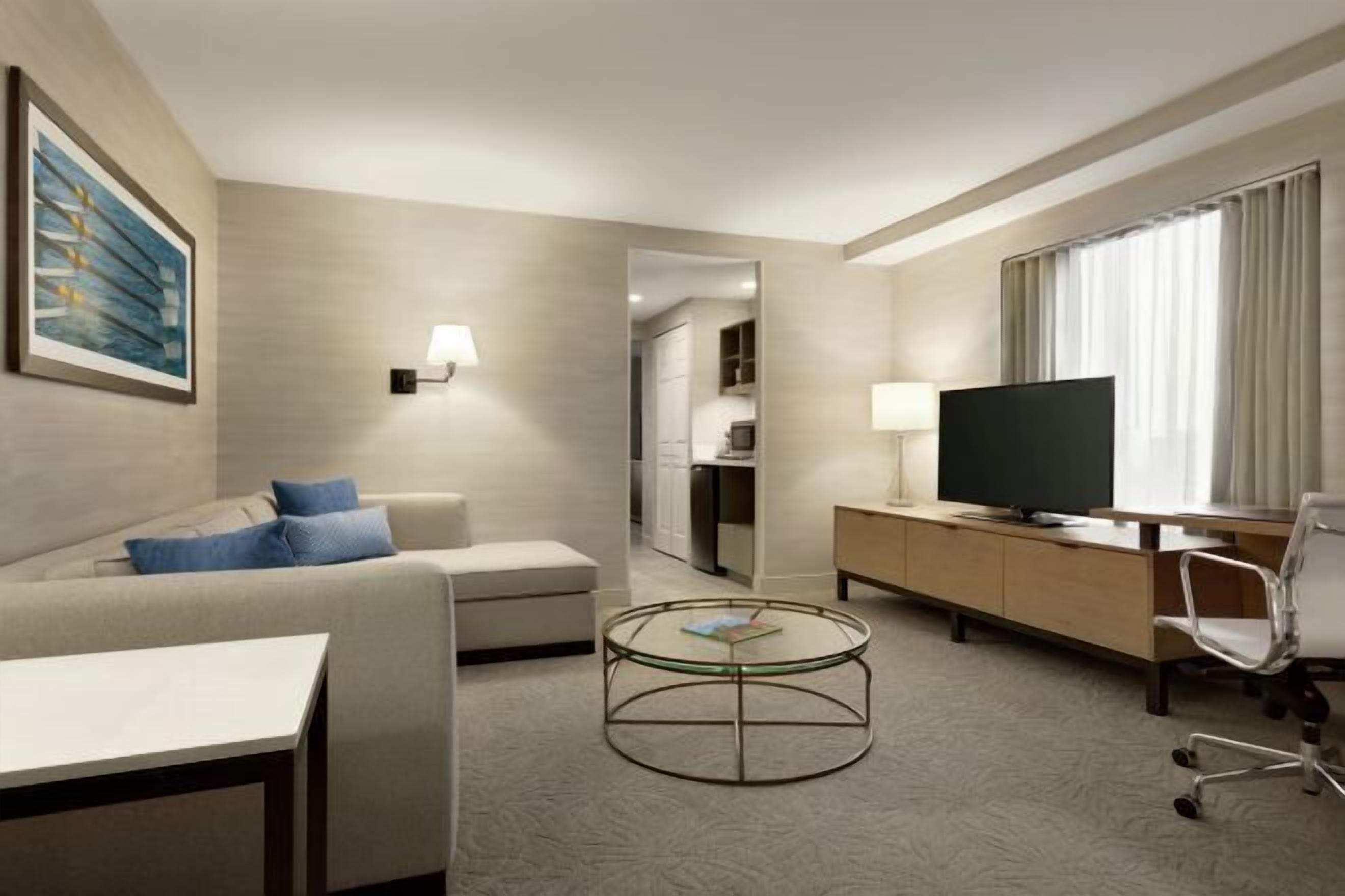 Living area | LCD TV, MP3 dock