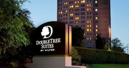 DoubleTree Suites by Hilton Hotel Boston - Cambridge