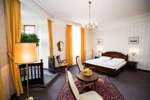 Premium bedding, pillowtop beds, minibar, in-room safe - Atlanta (Vienna)