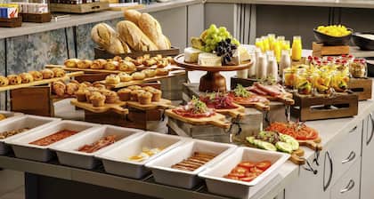 The Harlow Hotel By AccorHotels