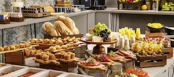 The Harlow Hotel By AccorHotels