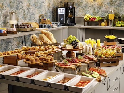 The Harlow Hotel By AccorHotels