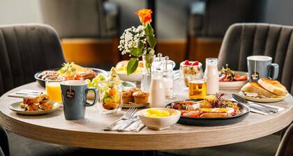 The Harlow Hotel By AccorHotels