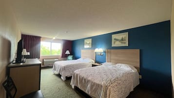 Minibar, bureau, fer et planche Ă  repasser, Wi-Fi gratuit