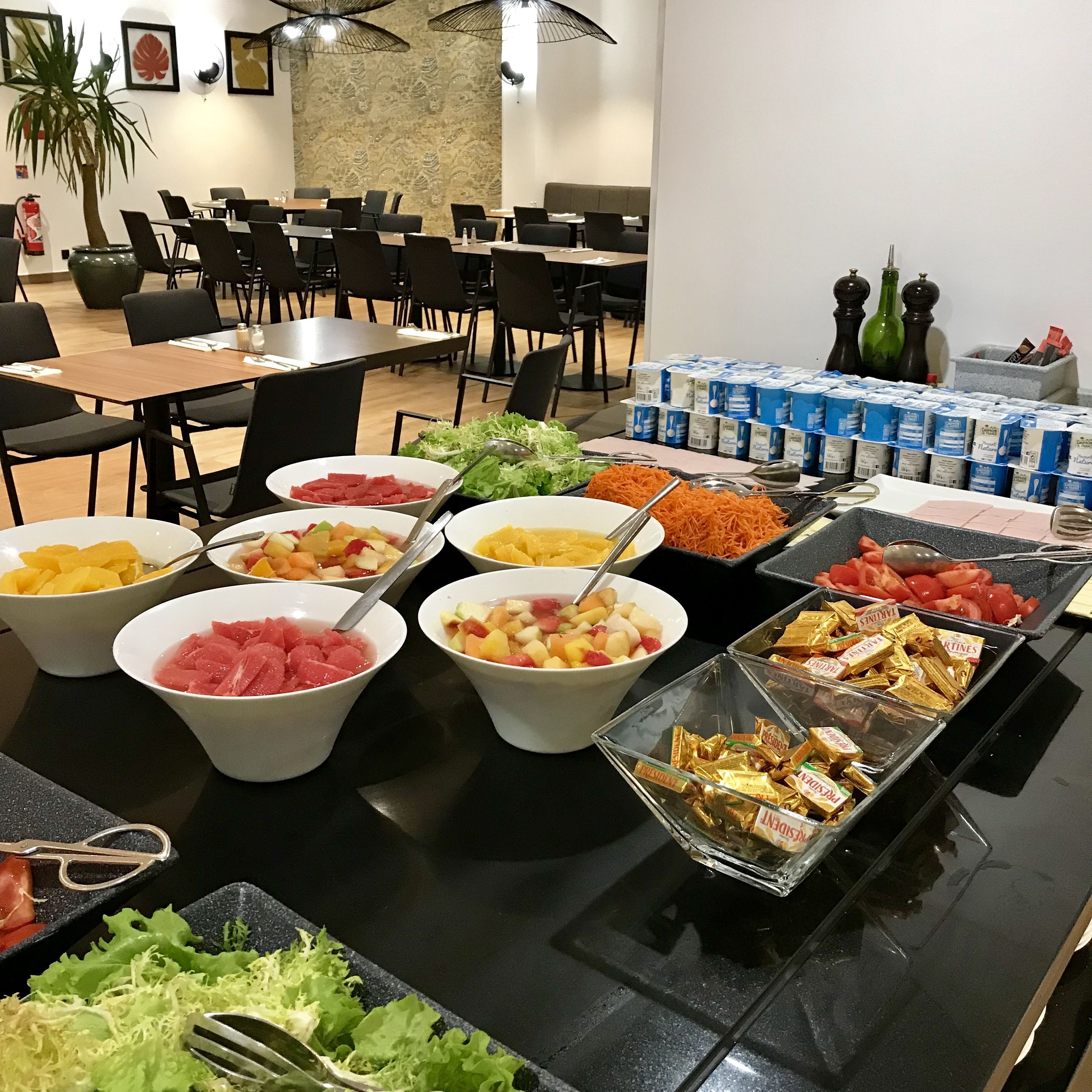 daily buffet breakfast (eur 15 per person)