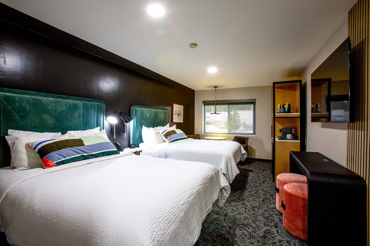 이집트산 면 시트, 고급 침구, 오리/거위털 이불, 필로우탑 침대