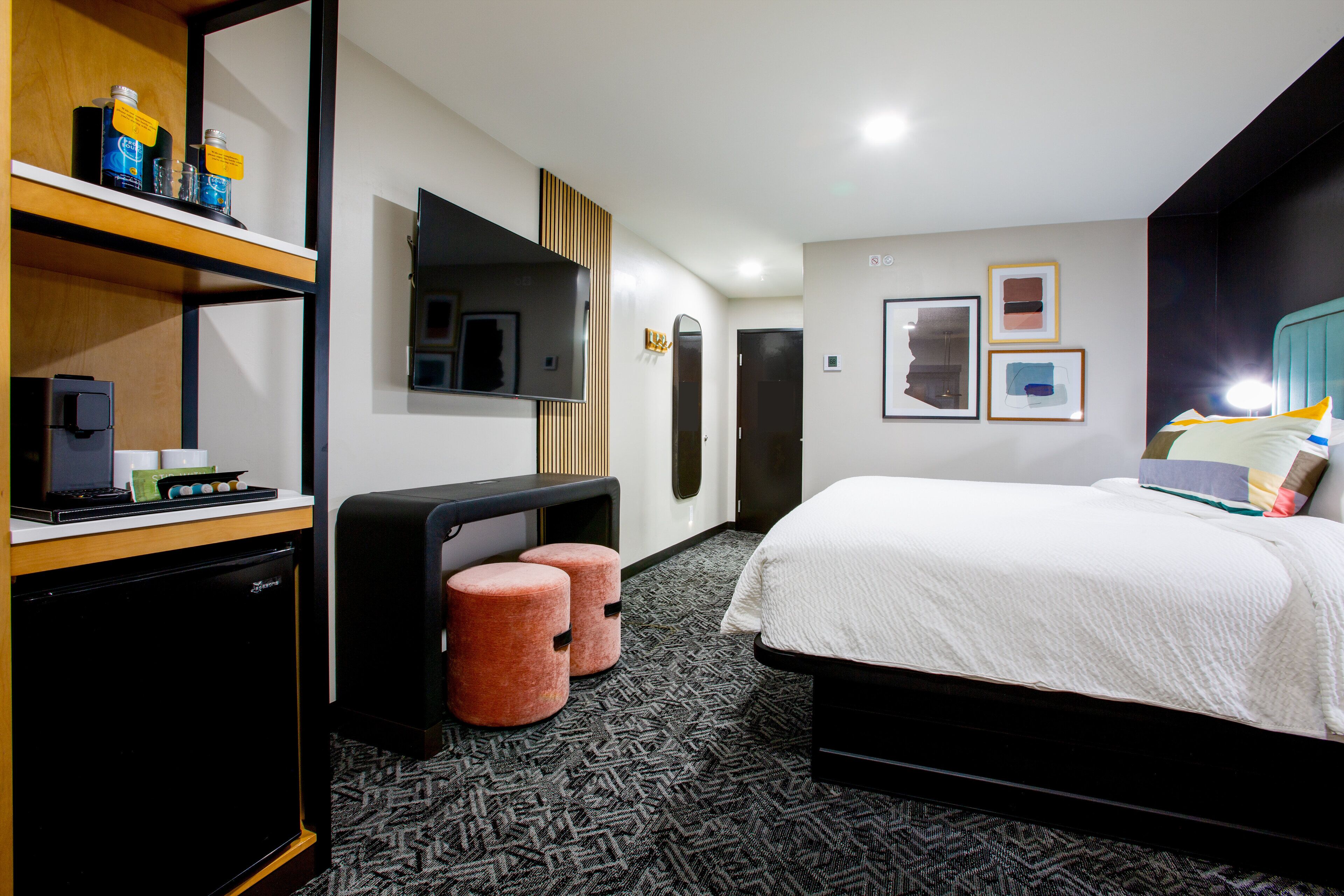 Egyptian cotton sheets, premium bedding, down duvets, pillow-top beds