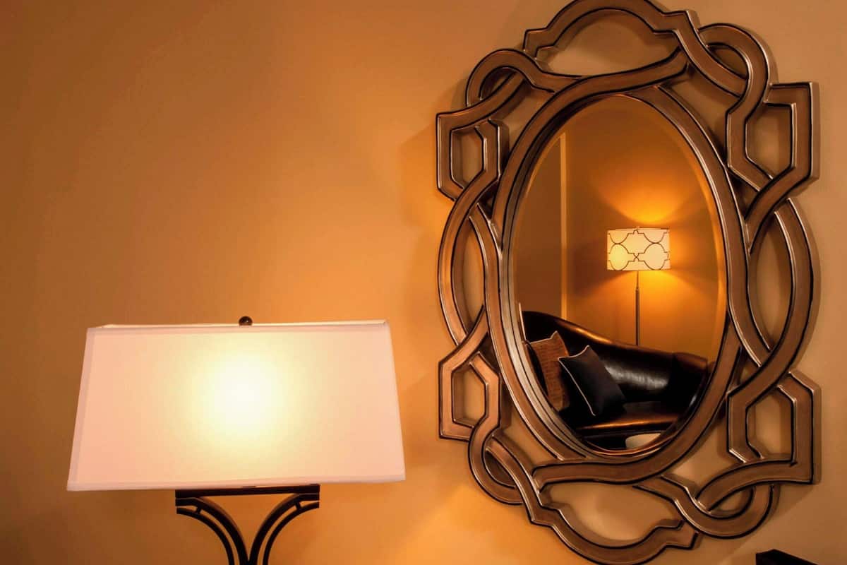 Premium bedding, in-room safe, individually decorated