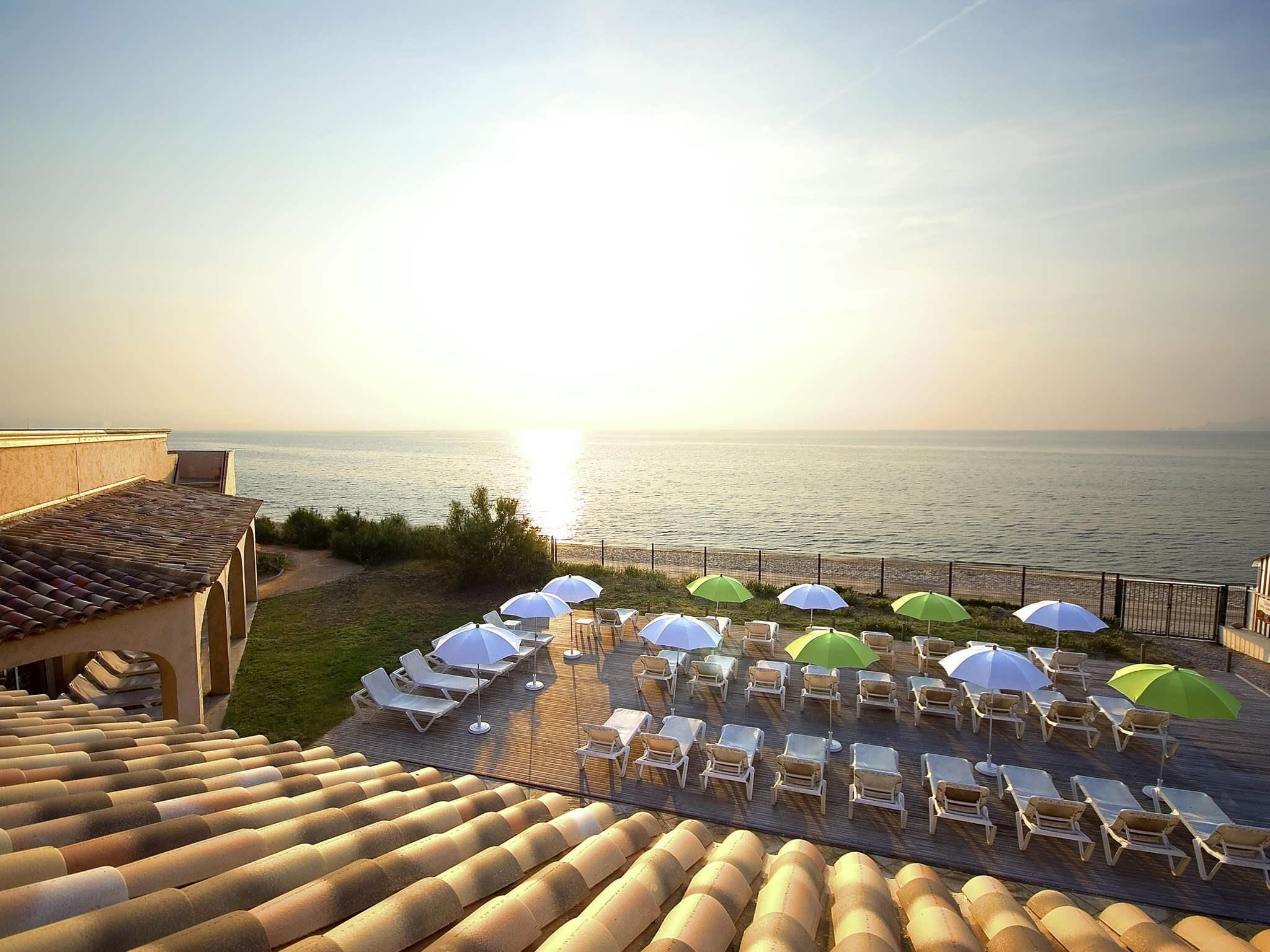 Turkish bath/hammam, body treatments, hydrotherapy, body wraps