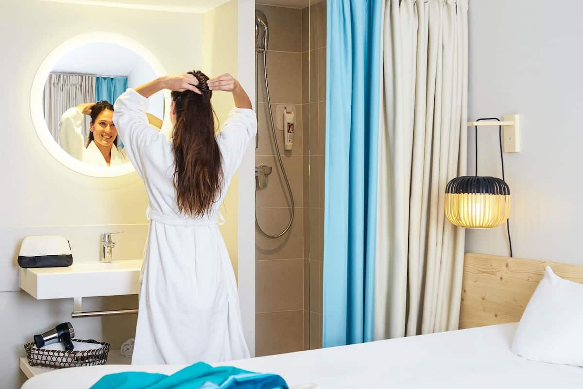 In-room safe, desk, laptop workspace, blackout drapes