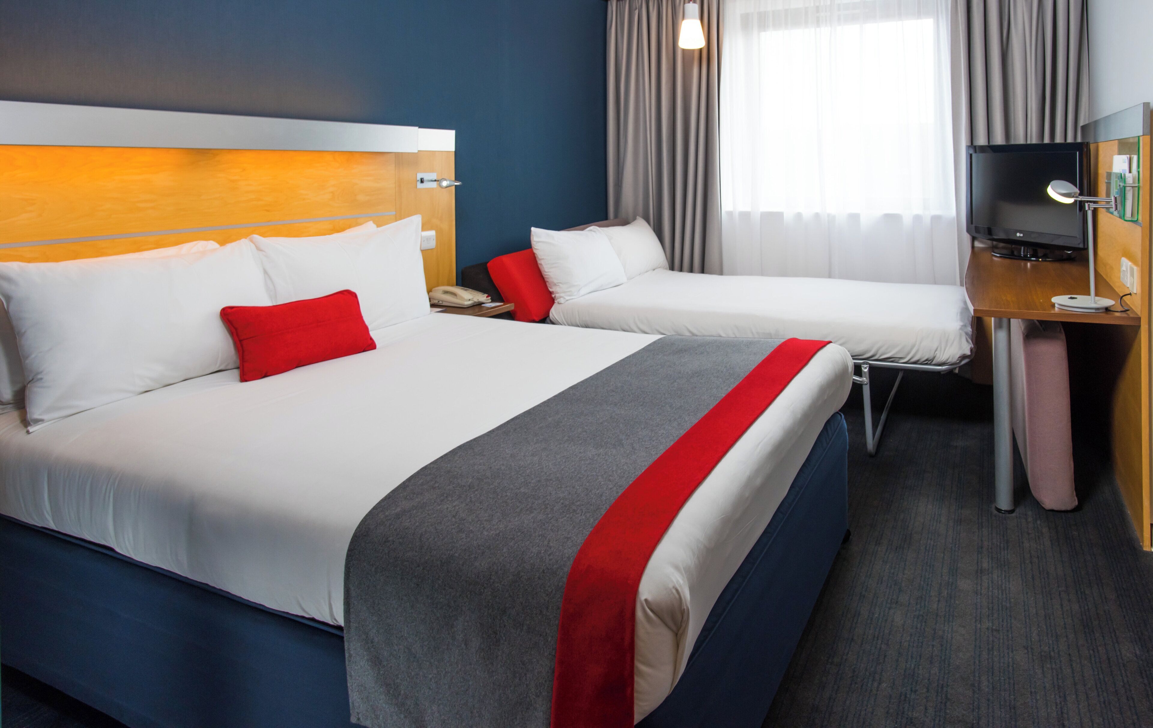 Foto - Holiday Inn Express Hemel Hempstead, An Ihg