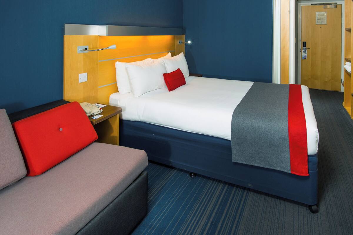 Standard Room, 1 Double Bed (with Free Hot Breakfast)
