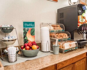Free daily buffet breakfast 