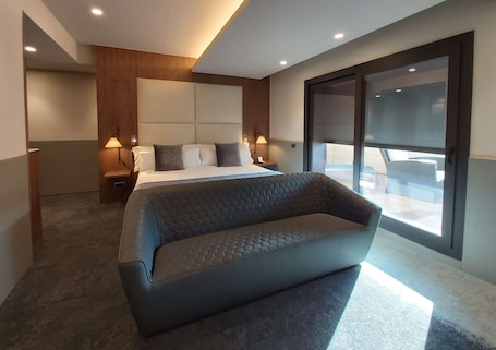 ์ํผ๋ฆฌ์ด ์ค์ํธ, ํน์ฌ์ด์ฆ์นจ๋ 1๊ฐ, ๊ธ์ฐ, ํ
๋ผ์ค | 1 ๊ฐ์ ์นจ์ค, ๋ฏธ๋๋ฐ, ๊ฐ์ค ๋ด ๊ธ๊ณ , ์ฑ
์