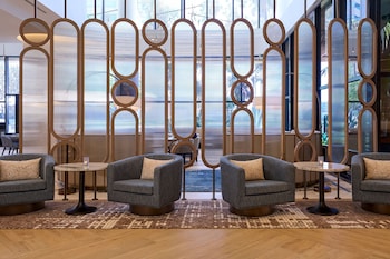 Sitting area in hotel lobby at Marriott Long Beach Downtown