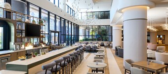 แมริออ ทลองบีชดาวน์ทาวน์