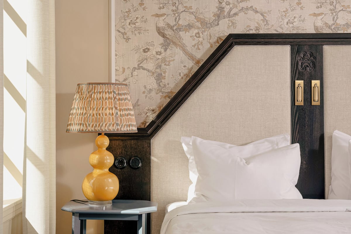 Premium bedding, minibar, in-room safe, iron/ironing board