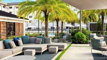 Outdoor pool, free pool cabanas