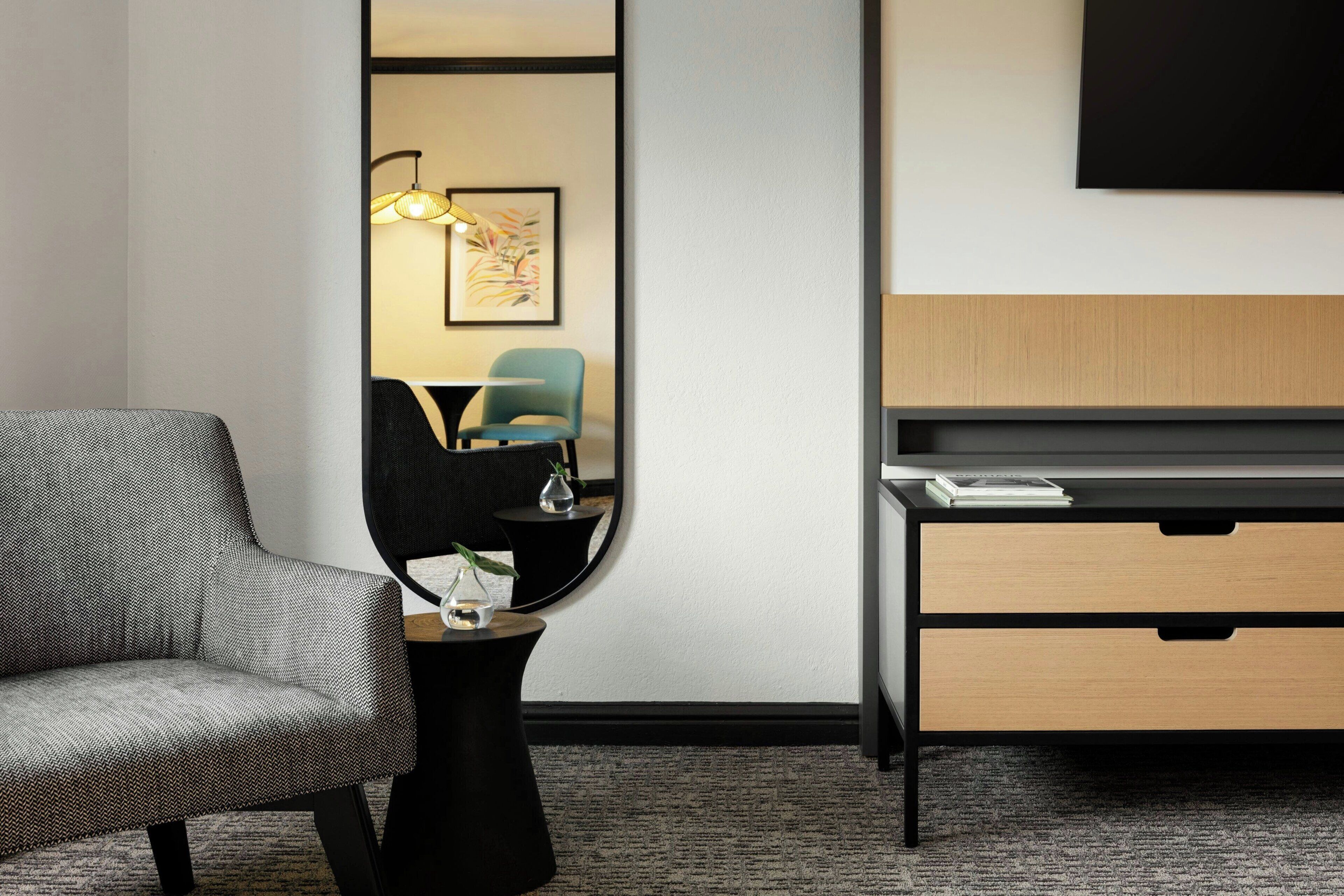 1 bedroom, premium bedding, pillow-top beds, in-room safe