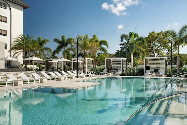 Outdoor pool, free cabanas
