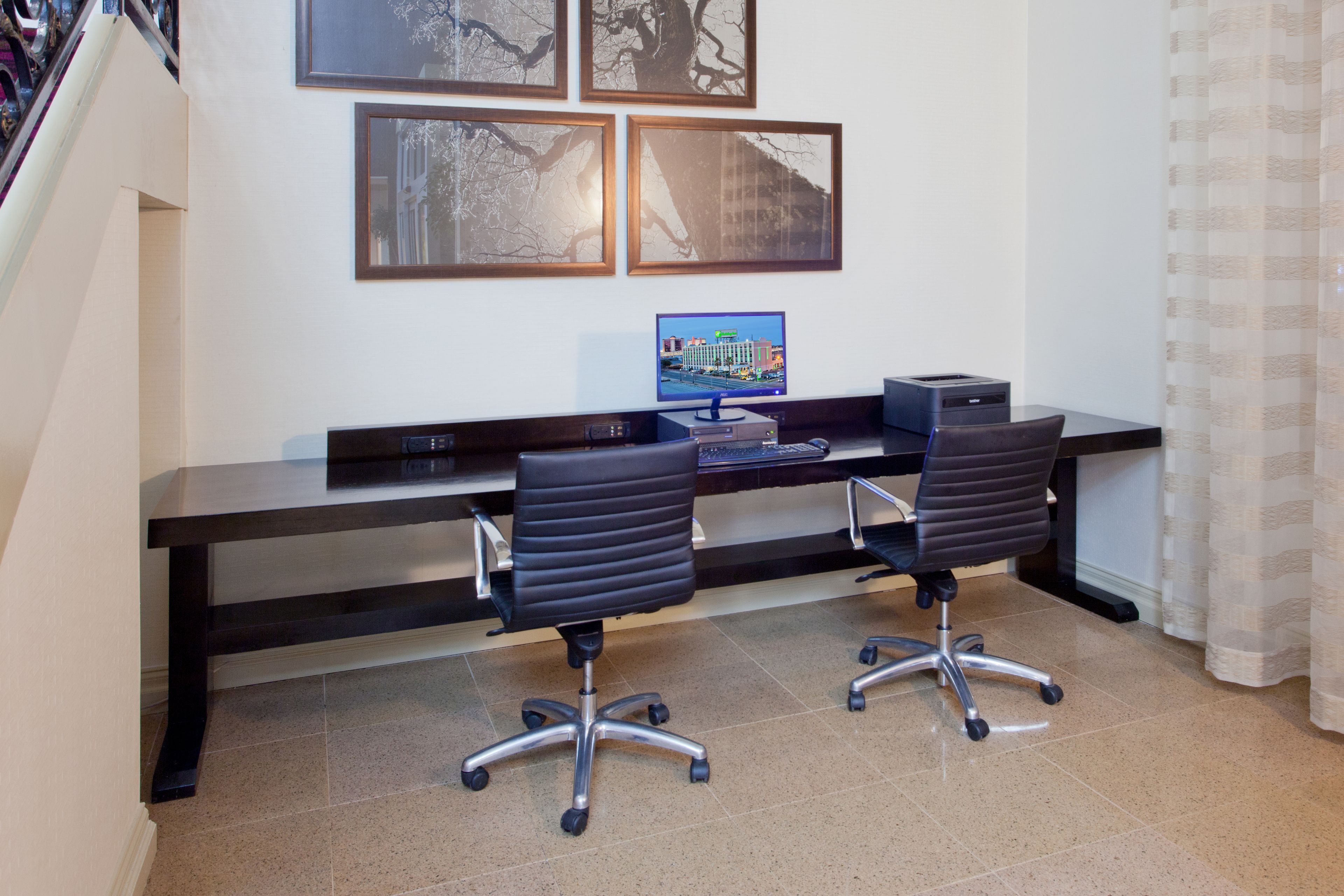 Photo - Holiday Inn Shreveport Downtown by IHG