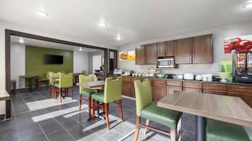 Petit déjeuner continental compris tous les jours