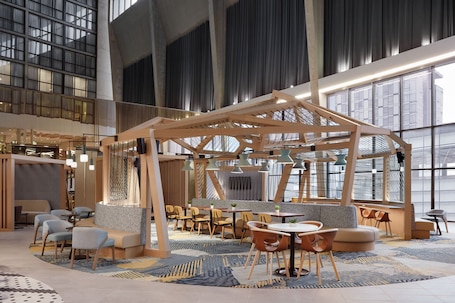 Bar en el lobby