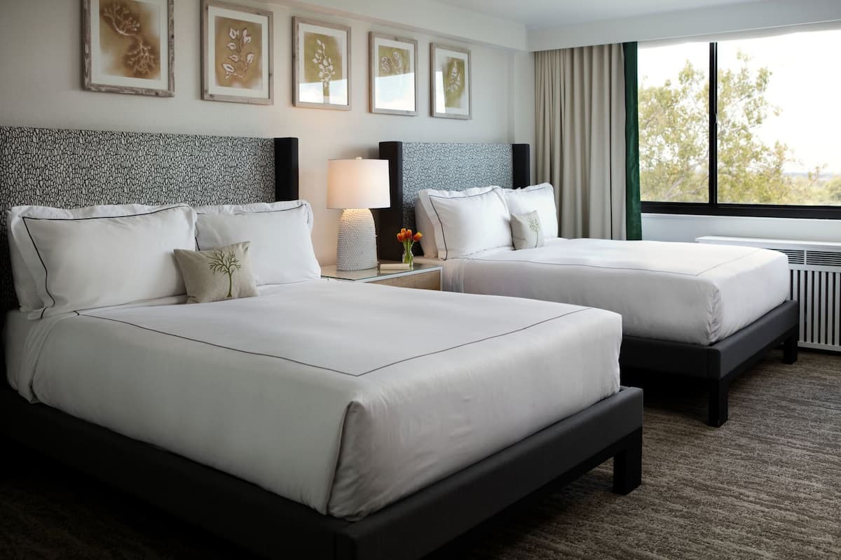 Premium bedding, Tempur-Pedic beds, in-room safe, desk