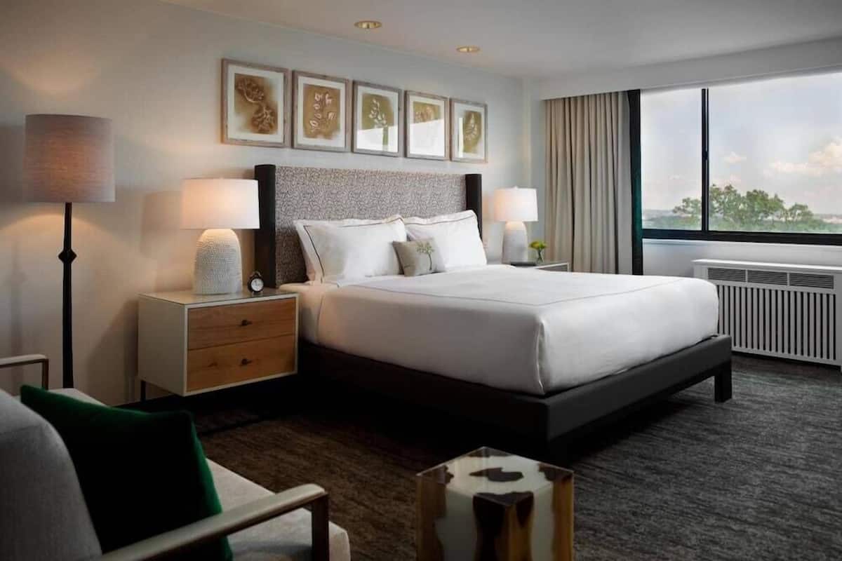 Premium bedding, Tempur-Pedic beds, in-room safe, desk