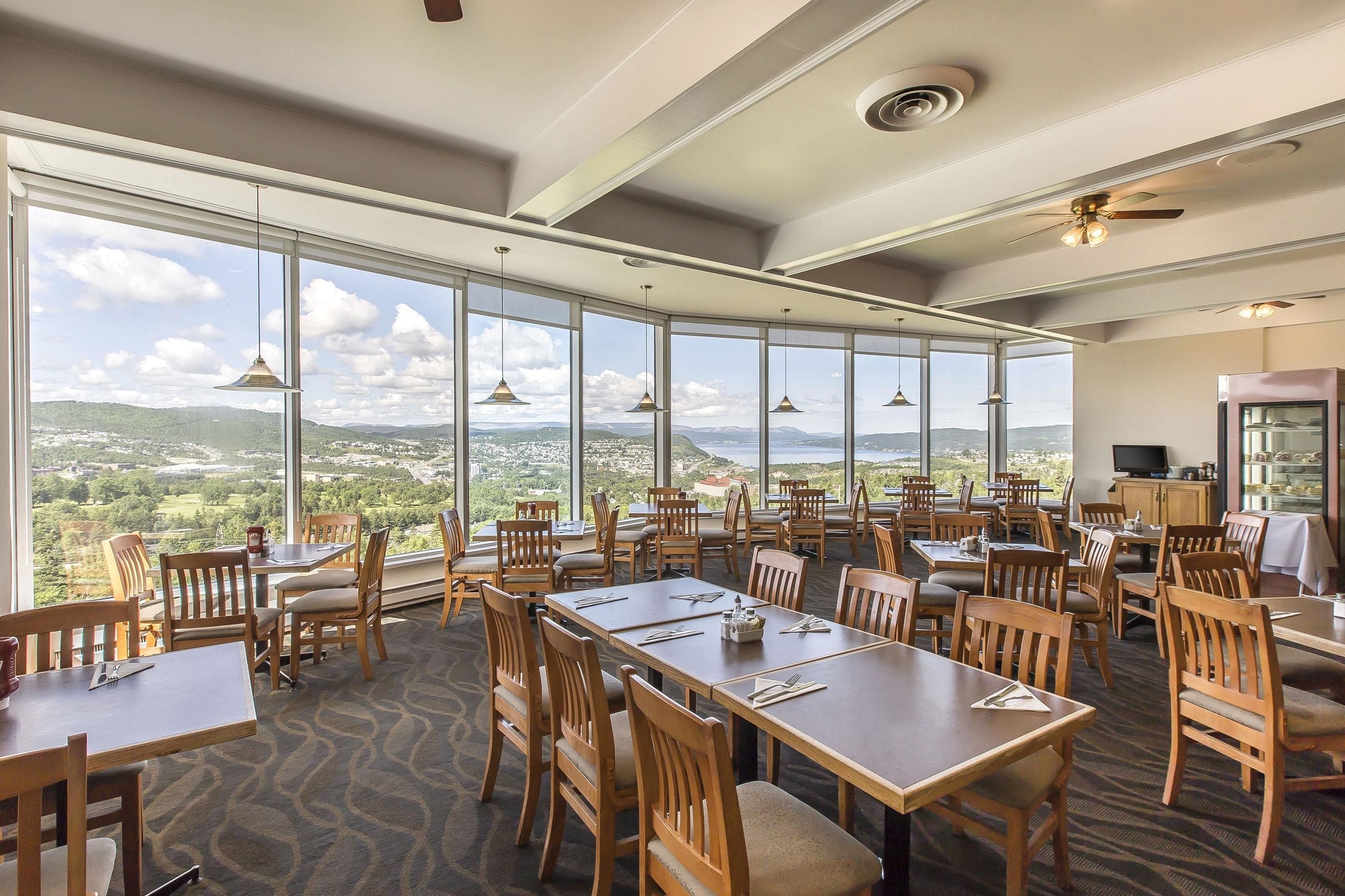 breakfast, lunch and dinner served