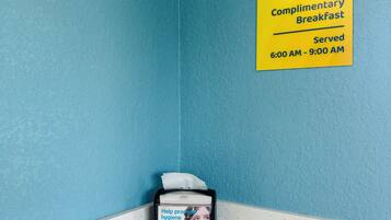 Café da manhã grátis todos os dias