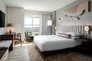 1 bedroom, premium bedding, pillowtop beds, in-room safe