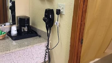 免費梳洗用品、提供毛巾